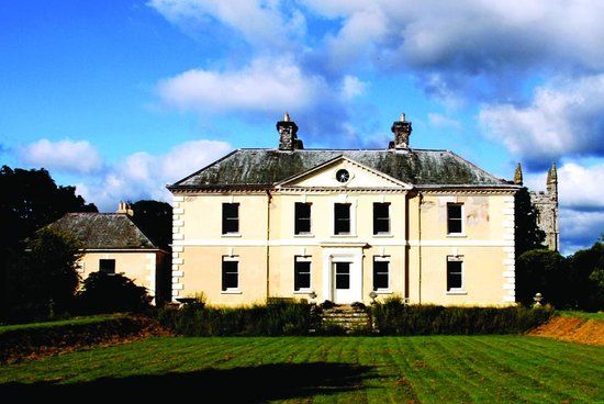 Kelly House